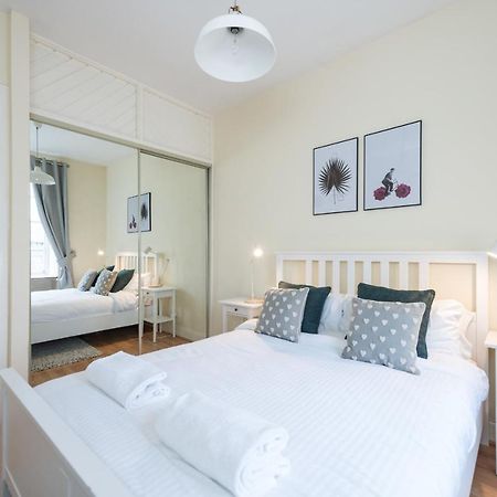 Bright And Modern 2 Bed Apartment إدنبرة المظهر الخارجي الصورة